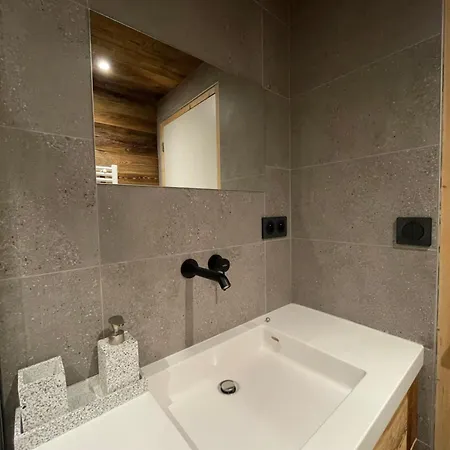 Chalet Aux Portes De La Vanoise Apartment